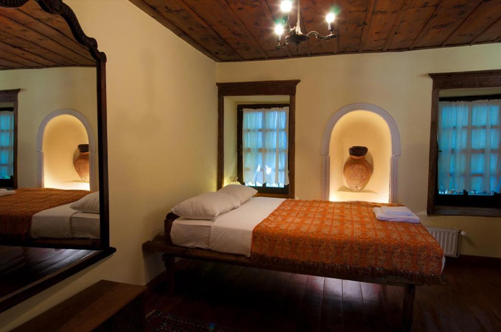 Vergoula'S Mansion Kastoria Zimmer foto
